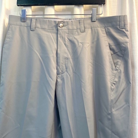 Men’s Callaway Grey Polyester and Spandex Golf Pants Size 34x32 - Picture 2 of 7